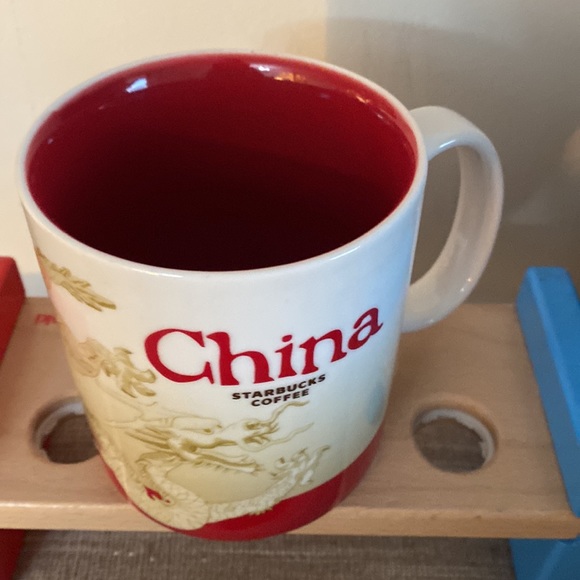 2009 Starbucks Coffee Collector Series 16 oz - Picture 2 of 7